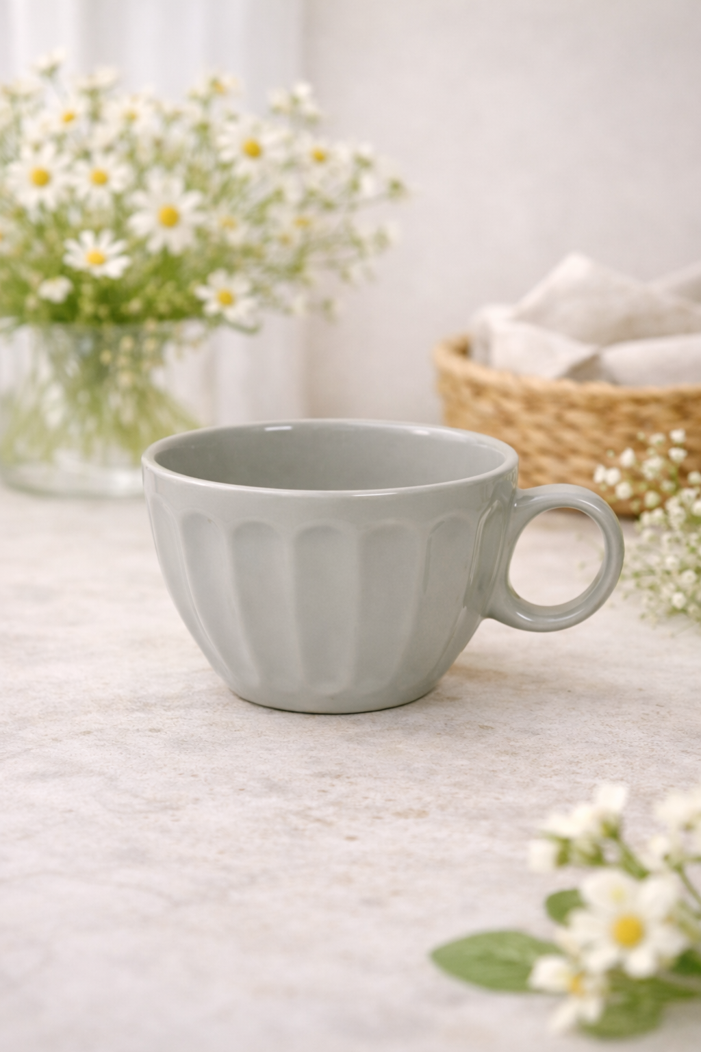 Minimal Ribbed Porcelain Mug